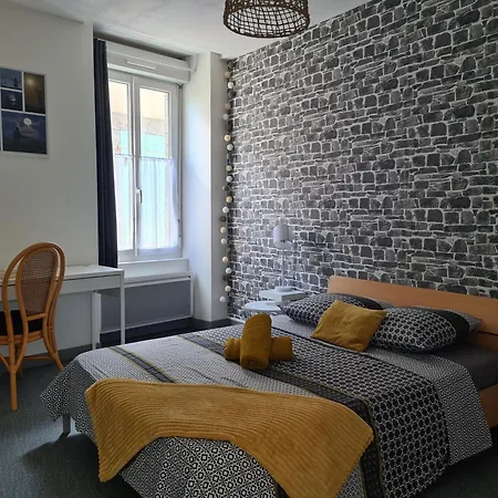 Dors Fee Duplex Avec Toit-terrasse Et Salle De Jeux - Centre Bourg A 4 Min Du Puy Dufou Holiday home *