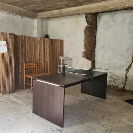 Semesterbostad Dors Fee Duplex Avec Toit-terrasse Et Salle De Jeux - Centre Bourg A 4 Min Du Puy Dufou *
