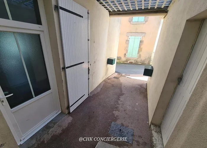 Casa de Férias Dors Fée Duplex Avec Toit-terrasse Et Salle De Jeux - Centre Bourg à 4 Min Du Puy Dufou Les Épesses
